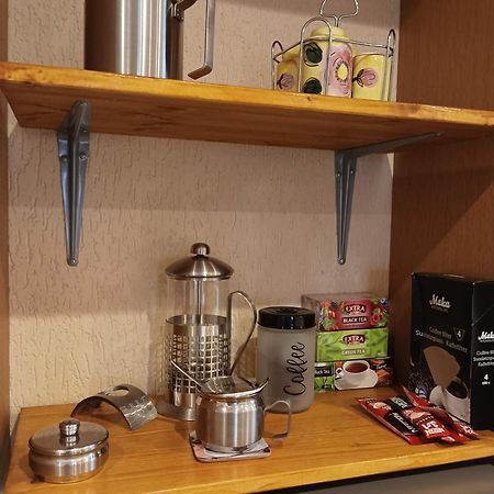 Appartement Ainas Flat à Saldus Extérieur photo